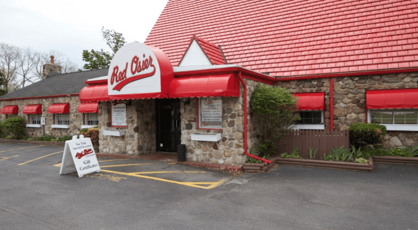 The Massive Prime Rib At Red Osier Restaurant Near Buffalo Belongs On Your Dining Bucket List