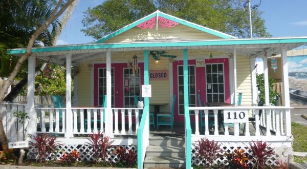 The Colorful Biscuit Shop In Florida, Heavenly Biscuit, Is The Right Way To Start The Day