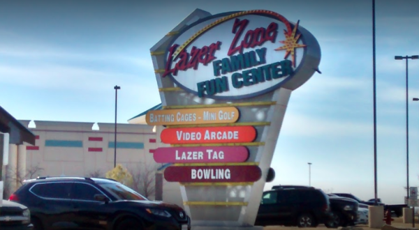 The 60,000 Square Foot Indoor Playground At Lazer Zone – Family Fun Center In Oklahoma Offers Fun For The Whole Family