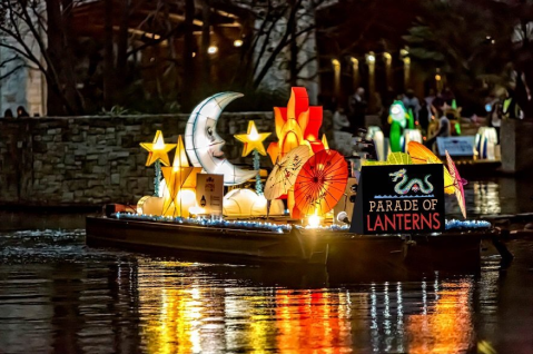 A Chinese Lantern Boat Parade Is Lighting Up The San Antonio River Walk In Texas Until February 8