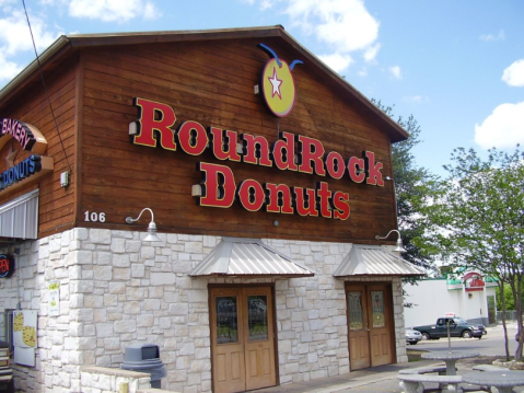 Eat Donuts The Size Of Your Head At Round Rock Donuts In Texas