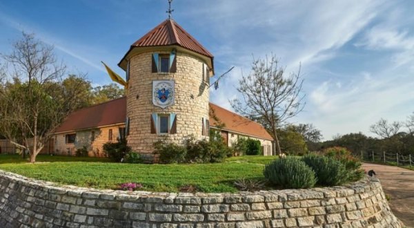 You Can Rent An Entire Castle In Texas, Smythwick Castle, For Less Than $105 A Night