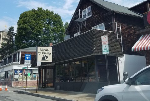 Start Your Day Off Right By Visiting Colonial Do-Nut Shop, A Coffee Shop Adored By Locals In Massachusetts