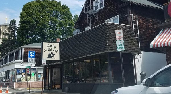 Start Your Day Off Right By Visiting Colonial Do-Nut Shop, A Coffee Shop Adored By Locals In Massachusetts