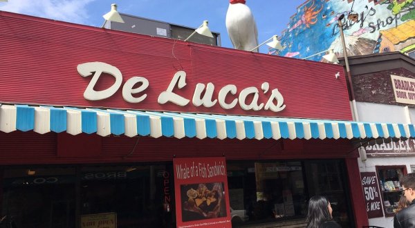 DeLuca’s Diner In Pittsburgh Is Overflowing With Deliciousness And Old-School Charm