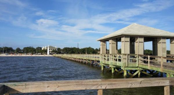 The Biloxi Lighthouse Walk In Mississippi Offers Unforgettable Views