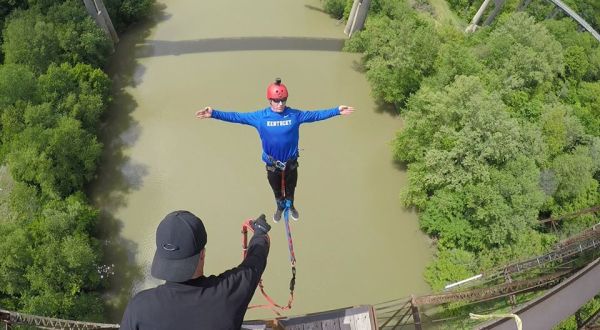 Test Your Bravery With The Ultimate Adventure Of Vertigo Bungee In Kentucky