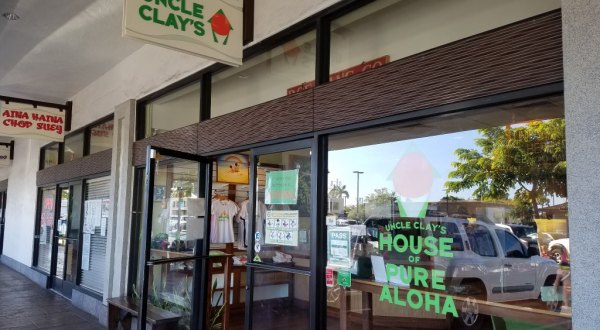 Choose From Over 14 Shave Ice Toppings To Make The Perfect Treat At Uncle Clay’s House Of Pure Aloha In Hawaii