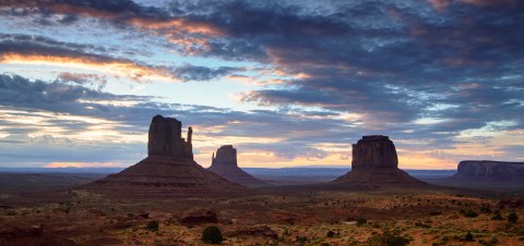 The Sandstone Towers In Arizona's Monument Valley Look Like Something From Another Planet
