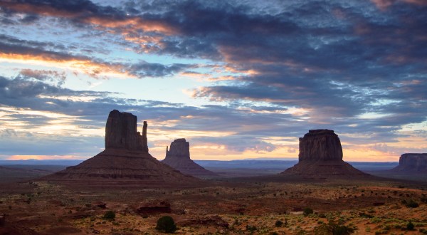 The Sandstone Towers In Arizona’s Monument Valley Look Like Something From Another Planet