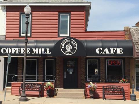 Don't Pass Up A Trip To Coffee Mill, A Small-Town Minnesota Cafe With Divine Homemade Pie