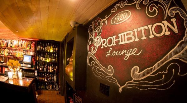Travel Through Time And Celebrate The Roaring Twenties At Prohibition Lounge, A Delightful Theme Bar In Southern California