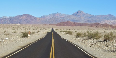 Nevada's 365-Mile Death Drive Takes You Through Valleys, Mountains, And Everything In Between