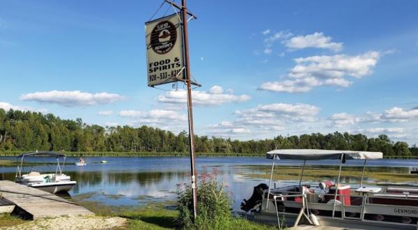 A Visit To Benson’s Hide-A-Way, A UFO-Themed Tavern In Wisconsin, Is Bound To Be Out-Of-This-World  