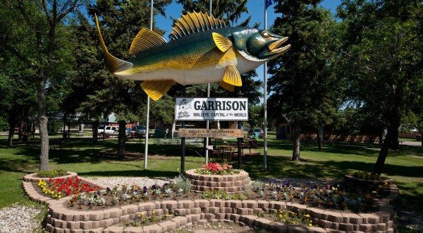 Named The Most Beautiful Small Town In North Dakota, Take A Closer Look At Garrison
