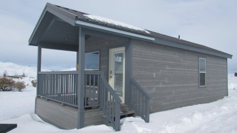 You'll Have A Front Row View Of Nevada's Wild Horse Reservoir At These Cozy Cabins