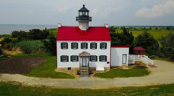 Take A Tour Of New Jersey’s Most Endangered Lighthouse While You Still Can