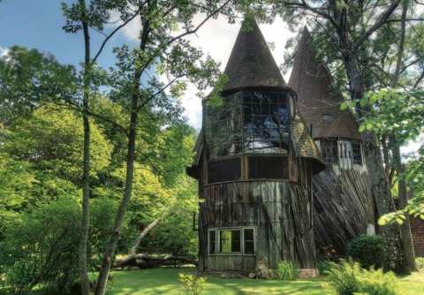 The Fairy Tale-Themed Airbnb In Massachusetts Is Perfect For The Princess In Your Life