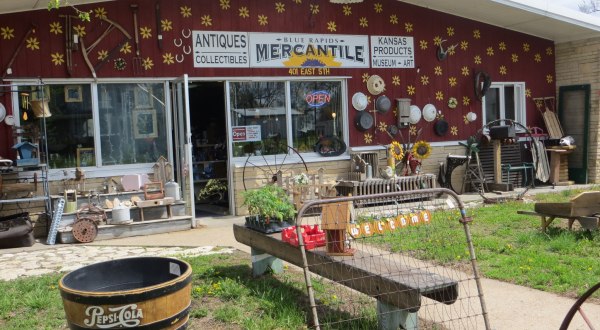 Out With The Old And In With The New: 9 Great Thrifting Spots All Across Kansas
