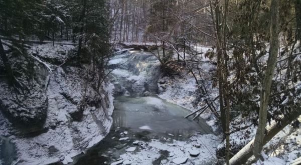 Embark On A Winter Waterfall Hike Near Cleveland For A Dreamy, Scenic Stroll