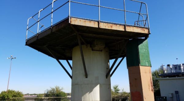 There’s A Park Hidden In Plain Sight In Illinois At A Cold War Missile Launch Site