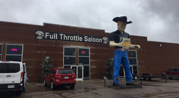 Have A Blast At An Adult Playground With A Unique Ambiance And Yummy Drinks At The Full Throttle Saloon In South Dakota