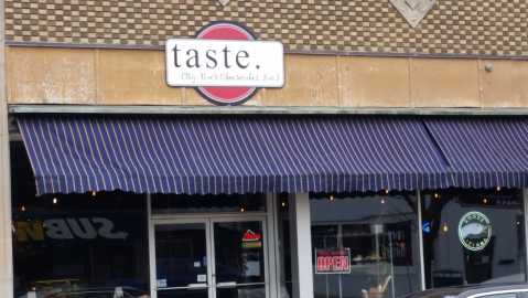 You'll Find Every Type Of Cheesecake Under The Sun At Taste By Unc's Cheesecake in Iowa