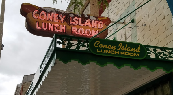 Open Since 1933, Coney Island Lunch Counter Has Been Serving Hot Dogs In Nebraska Longer Than Any Other Restaurant