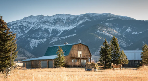 REDIRECTED You’ll Have A Front Row View Of The Bridger Mountains At This Cozy Cabin In Montana