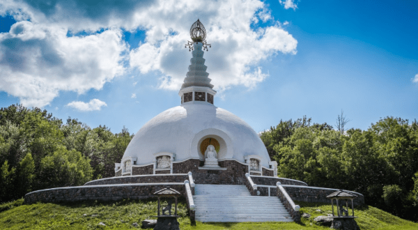 There’s A Peace Pagoda Nestled Away In Upstate New York And It’ll Leave You Feeling Completely Zenen