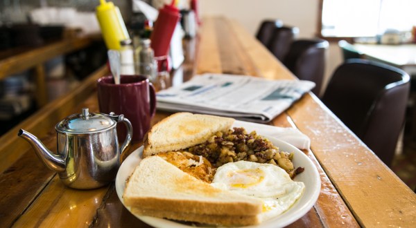 The Best Diner Fare On The Kenai Peninsula Is Found In This Rustic Spot In Alaska