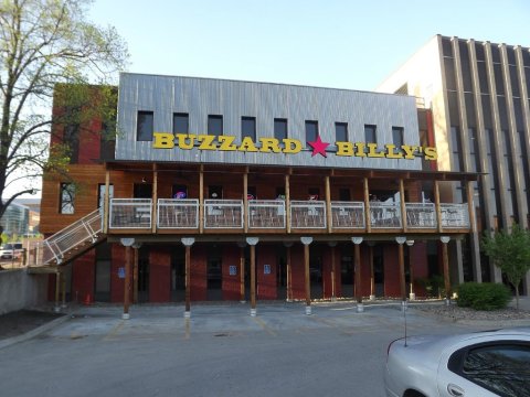 You'll Feel Like You're Down On The Bayou When You Dine At Buzzard Billy's In Iowa