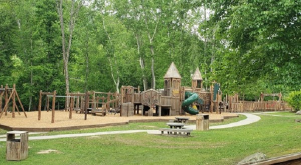 There’s A Castle In West Virginia That’s Also A Playground And It’s A Young Adventurer’s Happy Place