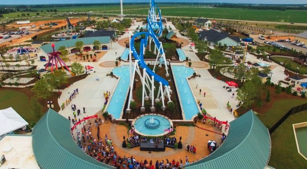 With 22 Amusement Rides For All Ages, The Park At OWA In Alabama Is The Perfect Family Destination