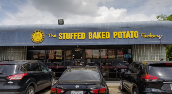 The Giant Baked Potato Menu At Texas’ Stuffed Baked Potato Factory Is Spudtacular