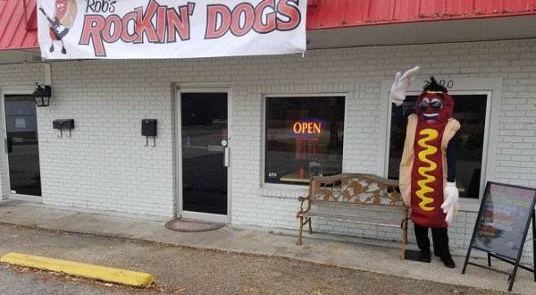 Chow Down On Gourmet Hot Dogs At Rob’s Rockin’ Dogs Near New Orleans