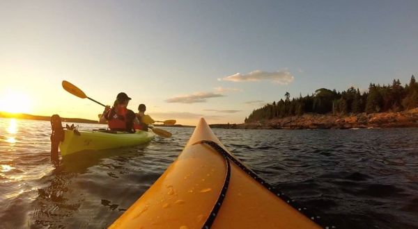 Spend An Afternoon Taking A Delightful Kayak Paddling Tour Of The Coast In Maine This Spring