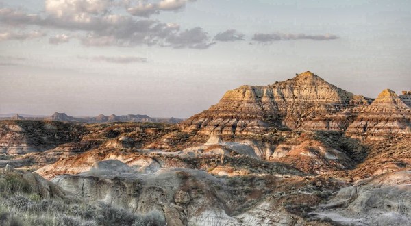 The Terry Badlands In Montana Look Like Something From Another Planet