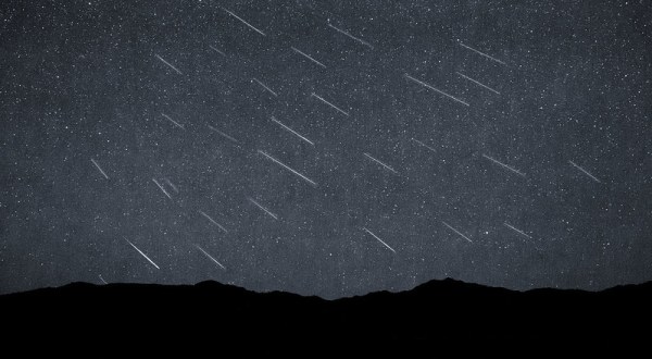 Surges Of Up To 100 Meteors Per Hour Will Light Up The Connecticut Skies During The 2020 Lyrid Meteor This April