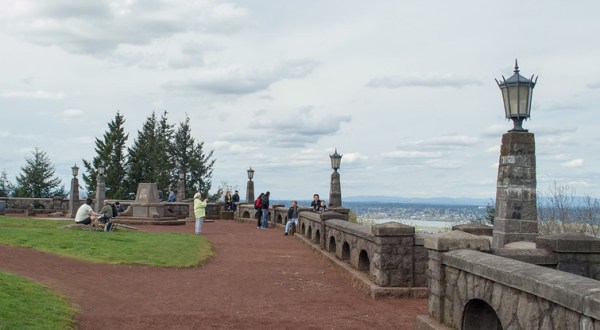 Bring Your Camera Along When You Take In The Views Atop Rocky Butte In Oregon