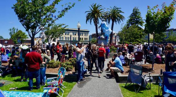 The Oyster Festival In Northern California Is Back For Its 30th Year Of Fun & Festivities