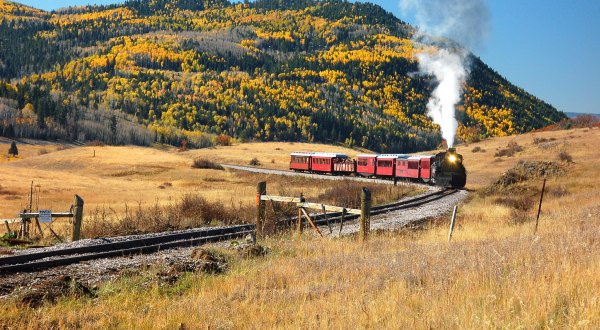 Climb Aboard A Gorgeous Vintage Train And Take A Ride Back Through History In New Mexico