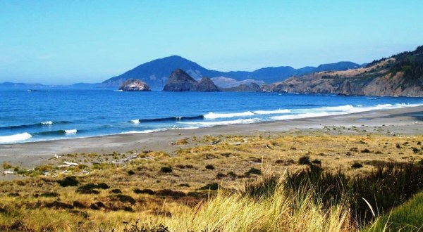 Gold Beach, Oregon Is The Perfect Place For A Beach Vacation On A Budget