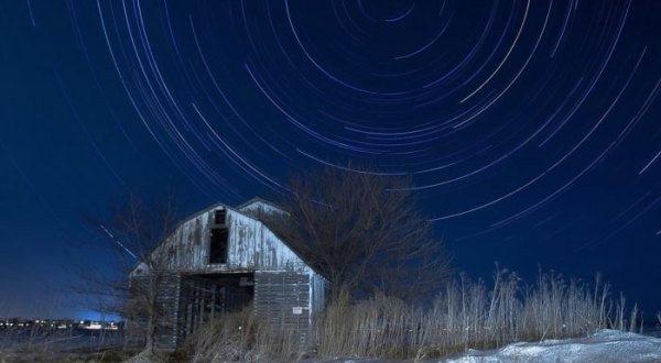 Surges Of Up To 100 Meteors Per Hour Will Light Up The Iowa Skies During The 2020 Lyrid Meteor This April