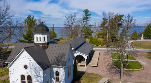 For a Beautiful and Calming Day-Long Excursion, Make A Trip To Saint Anne’s Shrine in Vermont