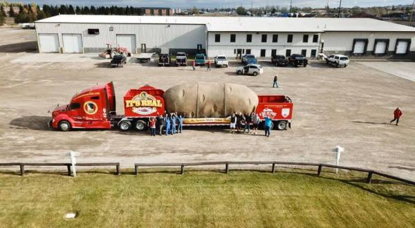 The World’s Largest Traveling Potato Can Be Found Right Here In Idaho