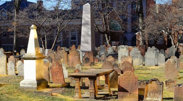 Take A Stroll Through Hartford, Connecticut’s Ancient Burial Ground For A Glimpse Into The Past