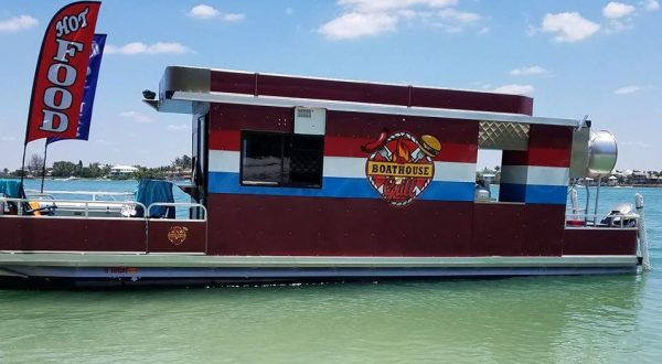 George Anthony’s Boat House Grill In Florida Serves Scrumptious Food Right On The Water
