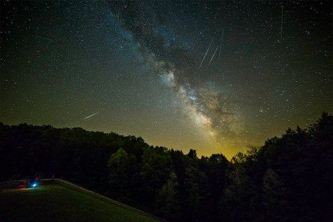 Surges Of Up To 100 Meteors Per Hour Will Light Up The Greater Cleveland Skies During The Lyrid Meteor Shower This April