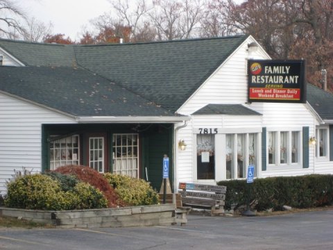 Family-Owned Since The 1950s, Step Back In Time At Clay's Family Restaurant In Indiana